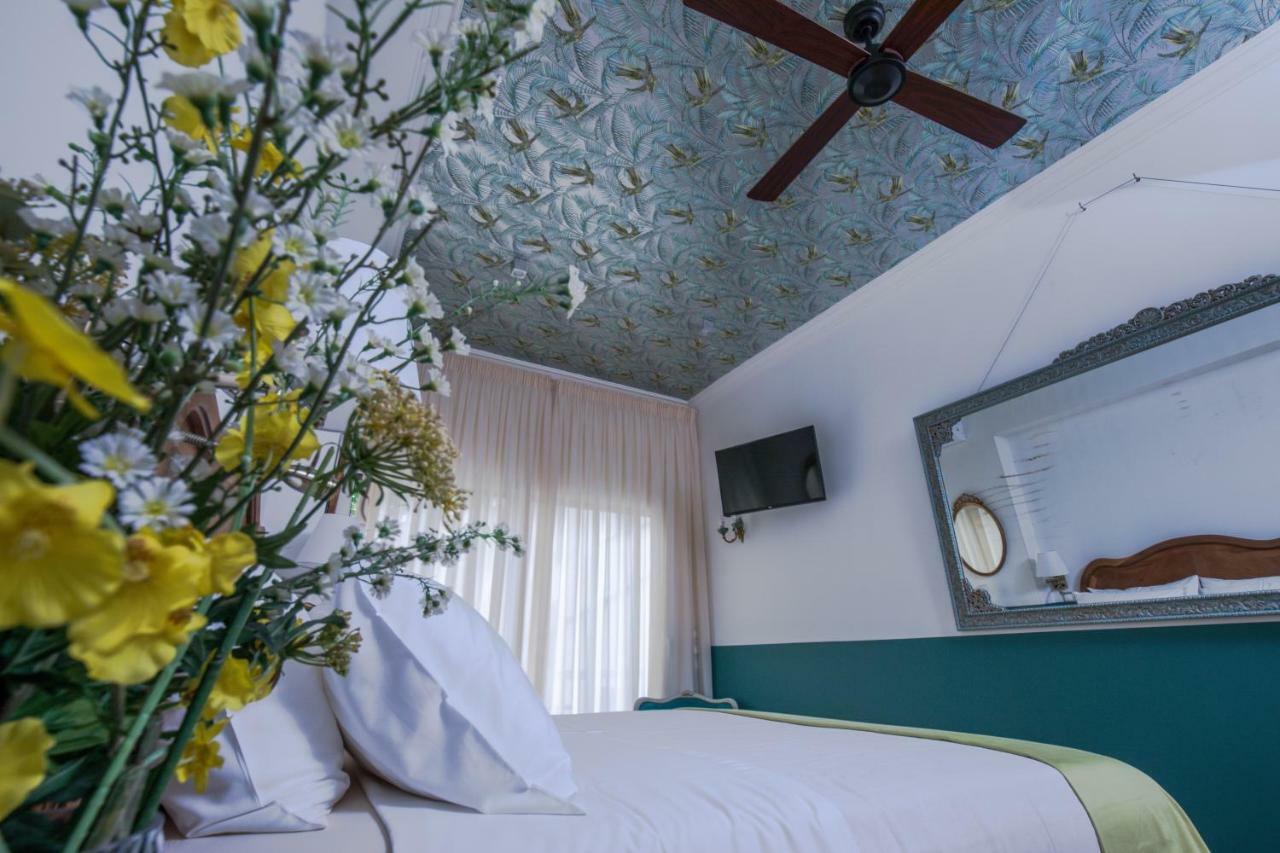 Rastoni Athens Suites Near Acropolis At Tsatsou Street Exterior photo